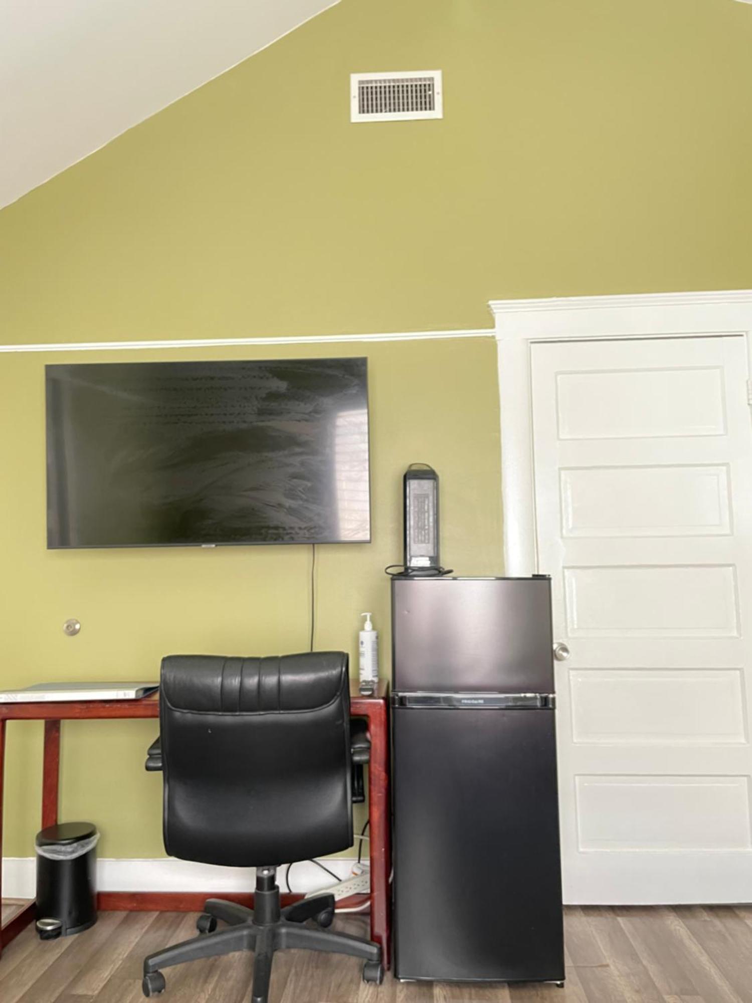 Private Large La Bedroom W Private Full Bathroom Or Half-Bathroom - Tv - Ac - Wifi - Private Fridge Near Usc - Exposition Park - Usc Memorial Coliseum - Banc Of California Bmo Stadium - Downtown Los Angeles Dtla - University Of Southern California Us מראה חיצוני תמונה
